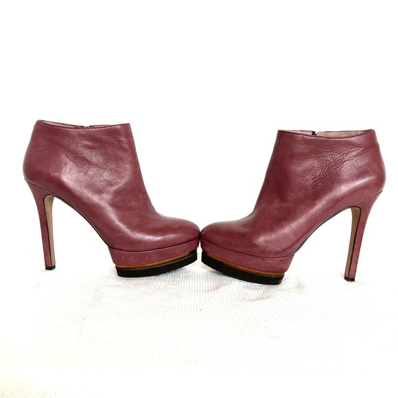 Vince Camuto Magenta Leather Hight Heel Plarform Booties - Picture 4 of 11